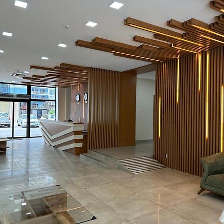 Apartamento Aqua Batumi 47 Exterior foto
